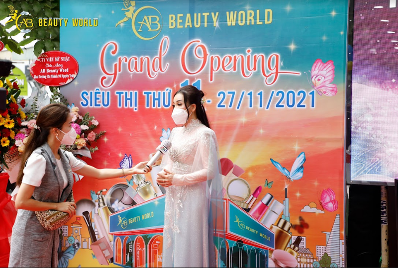 Hệ thống siêu thị AB Beauty World bán hàng không lợi nhuận, hỗ trợ khách hàng - ảnh 3