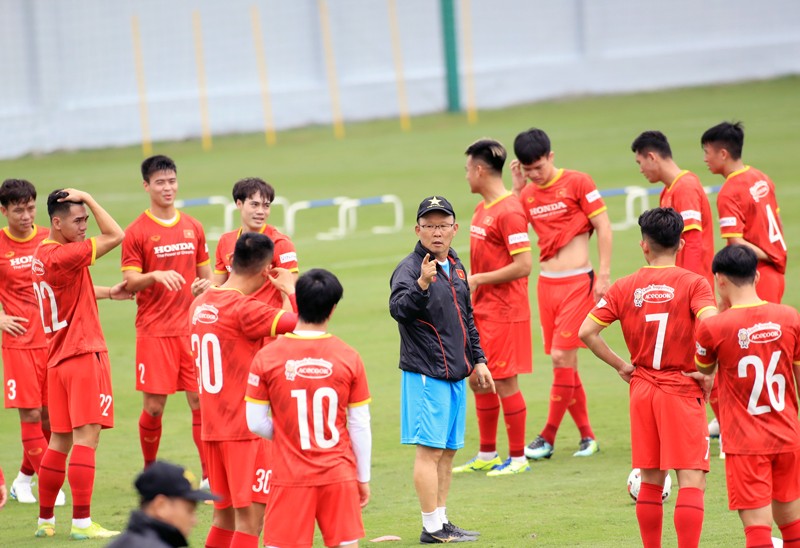 Lạ lùng ông Park bỏ 10 tuyển thủ, bổ sung ‘cánh chim lạ' U-22 - ảnh 3