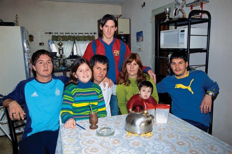Cha con Messi và một sự nghiệp bóng đá kỳ lạ - ảnh 3