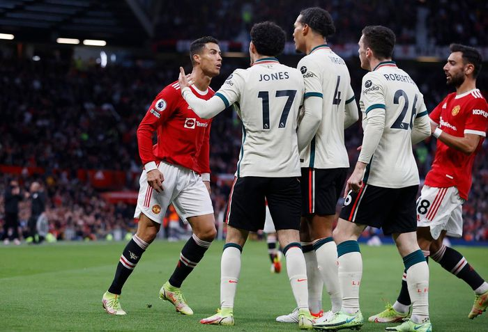 Ronaldo có cửa thay thế Solskjaer ngồi ghế nóng - ảnh 4