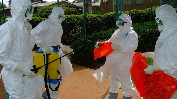Thử nghiệm thuốc chữa Ebola gây tranh cãi đạo đức - ảnh 1