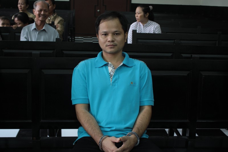 Vụ chai nước có ruồi: 'Điều tra viên chính có dấu hiệu không khách quan' - ảnh 6