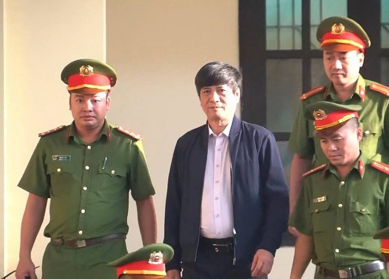 Công an thu được gì khi xét nơi làm việc của 2 ông Vĩnh, Hóa? - ảnh 4