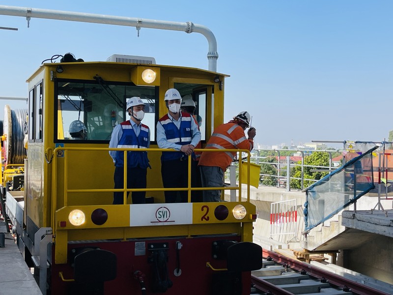 Cấp điện trên toàn tuyến metro số 1 - ảnh 2