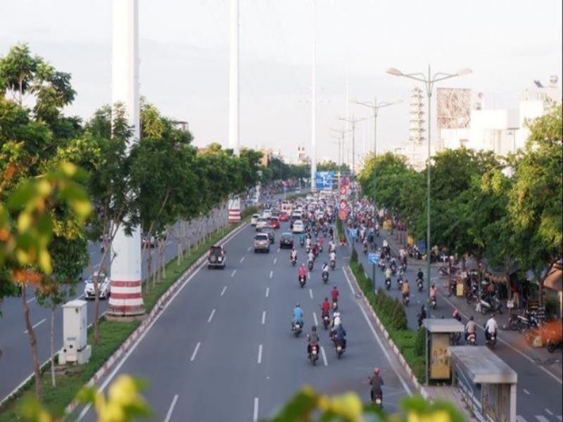 Điều chỉnh phân làn trên đường Phạm Văn Đồng, Trường Chinh - ảnh 1