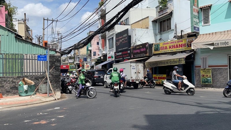 Quận Bình Thạnh đã xóa nút thắt cổ chai đường Bùi Đình Túy - ảnh 8