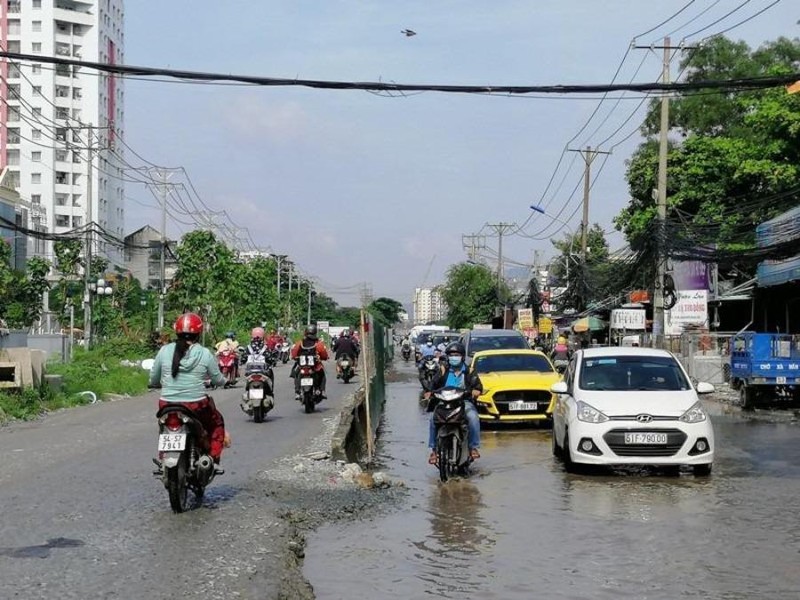 Sở GTVT yêu cầu hoàn trả mặt bằng đường Lương Định Của - ảnh 1