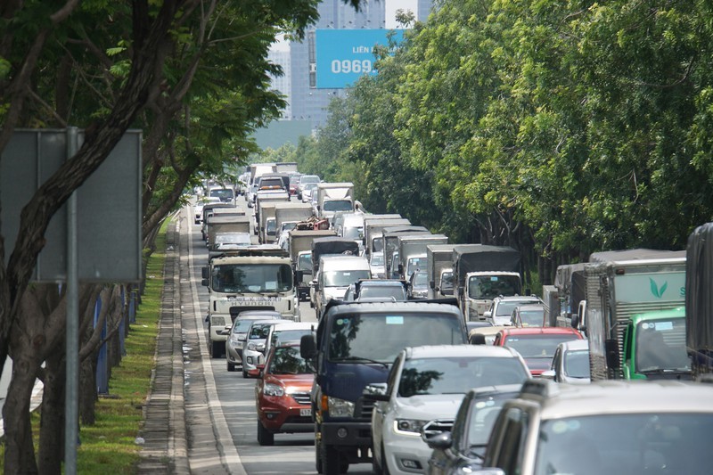 Mới: TP.HCM hướng dẫn chi tiết các phương tiện được phép hoạt động - ảnh 1