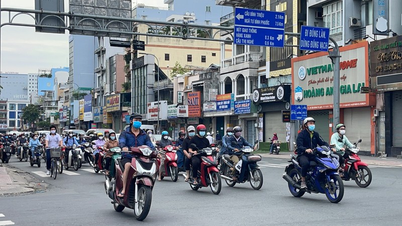 Tây Ninh phản hồi về việc người lao động di chuyển giữa TP.HCM và 4 tỉnh - ảnh 2