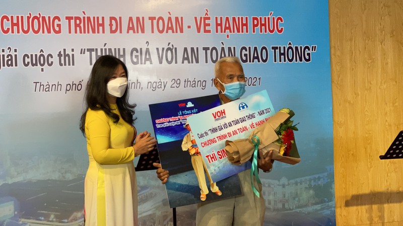 Câu hò, điệu lý góp phần gìn giữ an toàn giao thông và phòng chống COVID-19 - ảnh 2