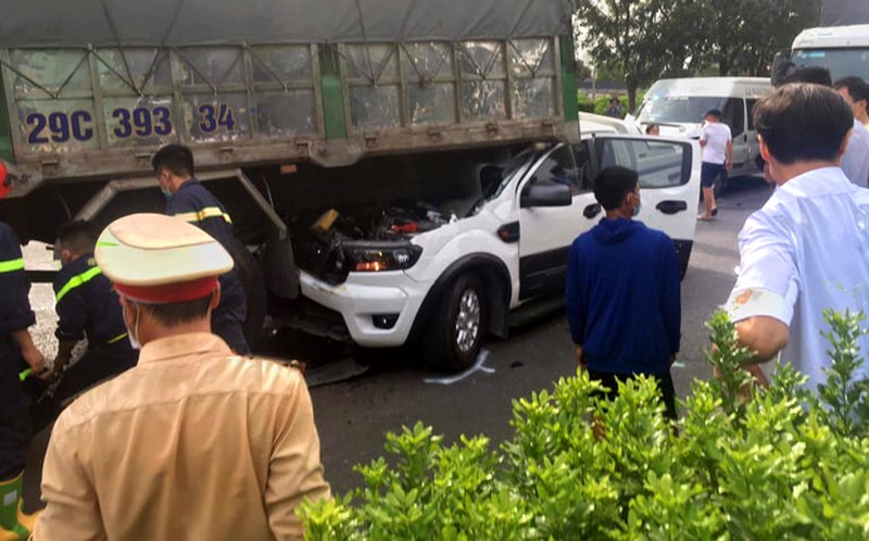 Tai nạn liên hoàn trên quốc lộ 1A qua Thanh Hóa, 1 người tử vong - ảnh 3