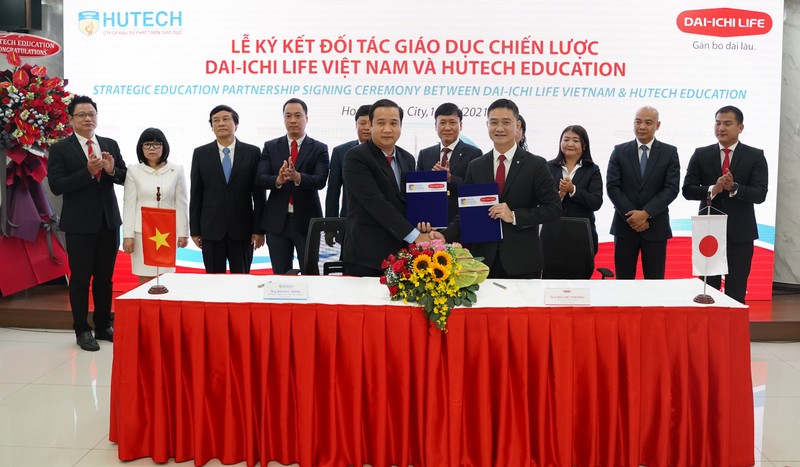 Dai-ichi Life, Hutech Education ký kết đối tác giáo dục  - ảnh 3
