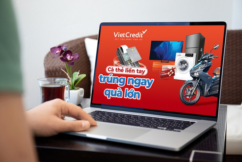 Trúng xe, tivi, tủ lạnh khi cà thẻ VietCredit để mua sắm - ảnh 1