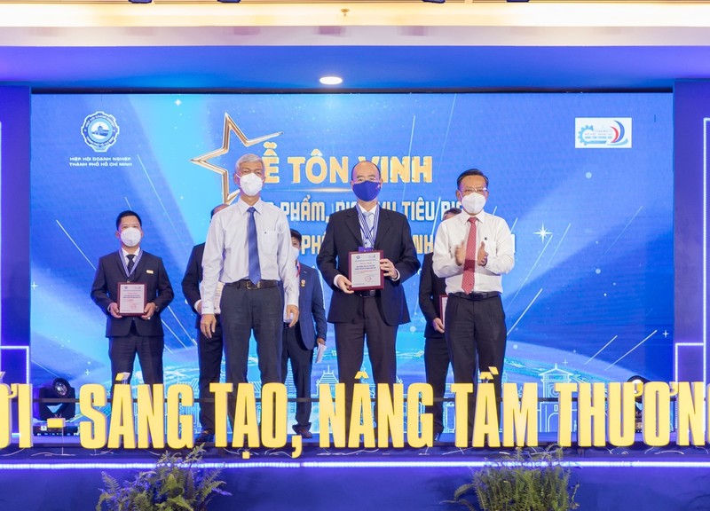 SCB: ‘Sản phẩm, dịch vụ tiêu biểu TP.HCM năm 2021’ - ảnh 1