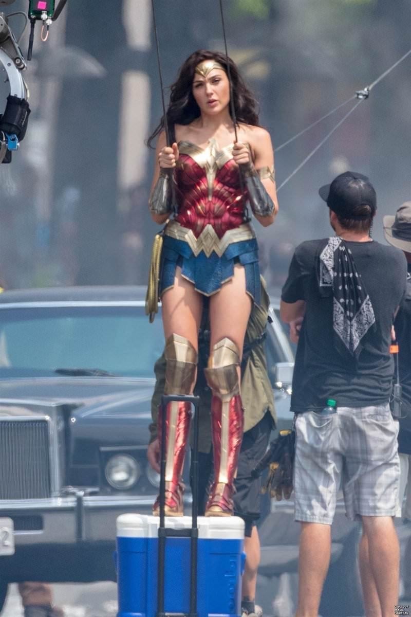 Điều kiện Gal Gadot phải tuân thủ khi trở thành Wonder Woman - ảnh 2