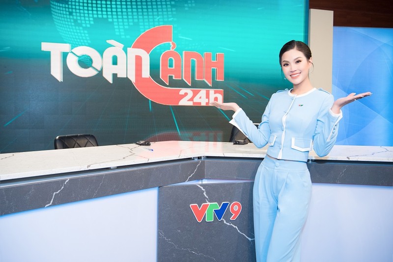 Á hậu Diễm Trang trở lại công việc sau 9 tháng kẹt tại Ba Lan - ảnh 3