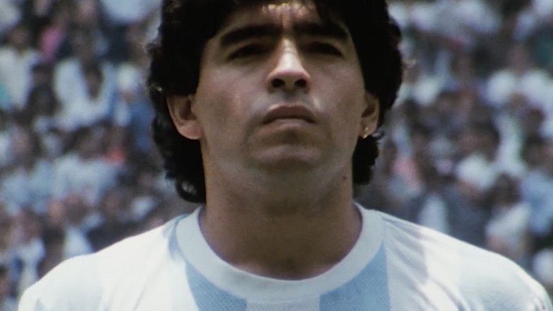 'Diego Maradona' – Một cầu thủ vĩ đại và một con người đổ vỡ - ảnh 2