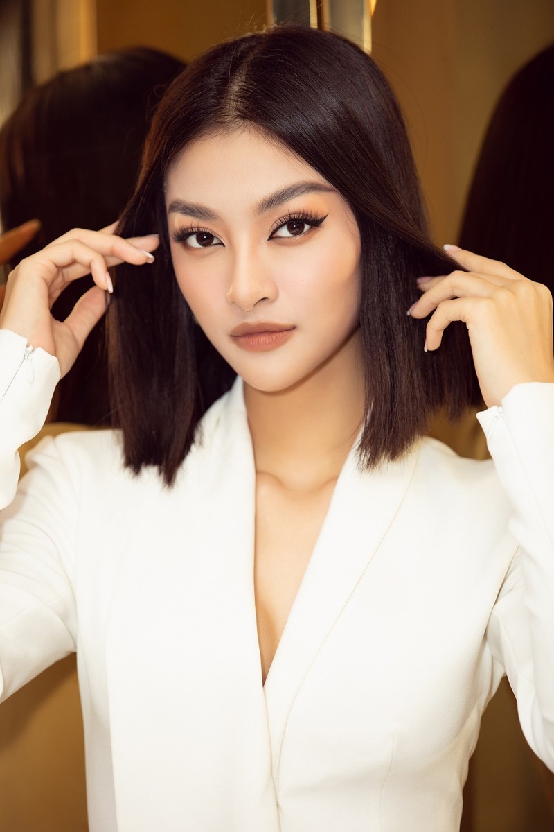 Kiều Loan, Minh Tú, Thùy Tiên đọ sắc tại livestream Miss World Vietnam 2021 - ảnh 4