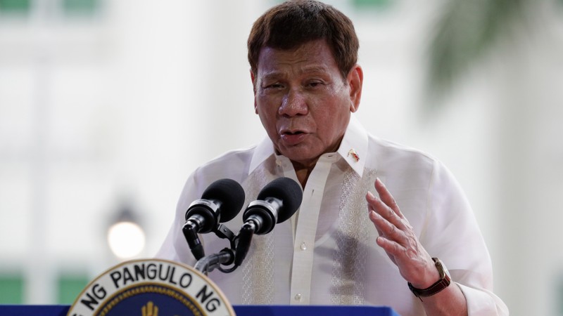 Tổng thống Philippines Rodrigo Duterte đồng ý sẽ tranh cử chức phó tổng thống - ảnh 1