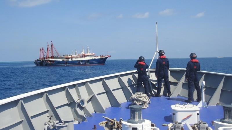 Hội đồng An ninh Quốc gia Philippines: Còn khoảng 150 tàu Trung Quốc ở Biển Đông - ảnh 1