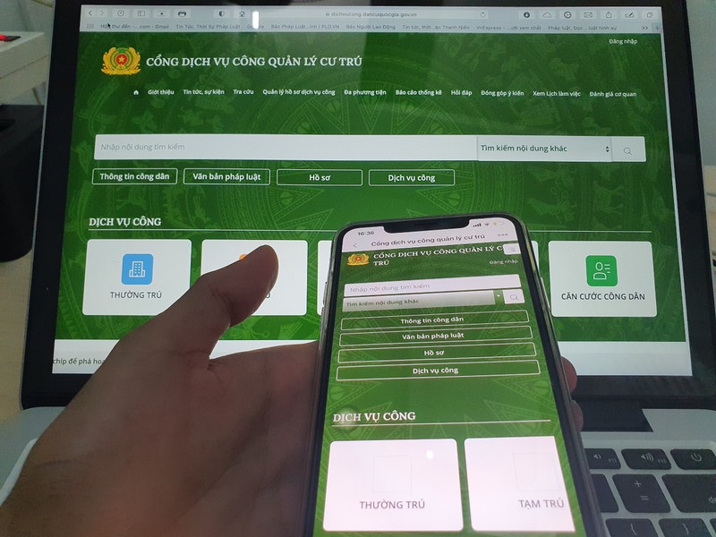 Chính thức bãi bỏ 9 thủ tục liên quan đến cư trú tại công an cấp huyện - ảnh 1