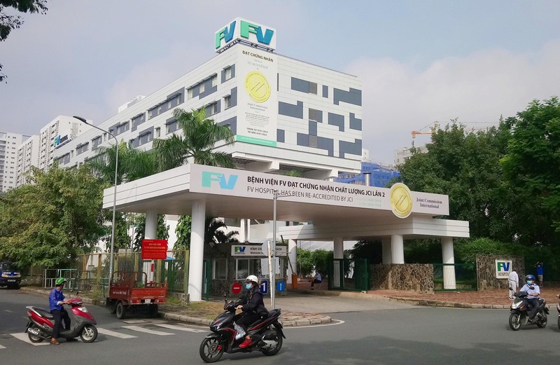Bệnh viện xóa nợ 79 triệu đồng viện phí điều trị bệnh nhân COVID-19  - ảnh 1