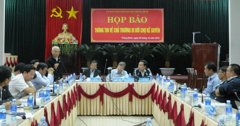 Vận động tiểu thương chợ Kế Xuyên chuyển sang chợ mới - ảnh 3