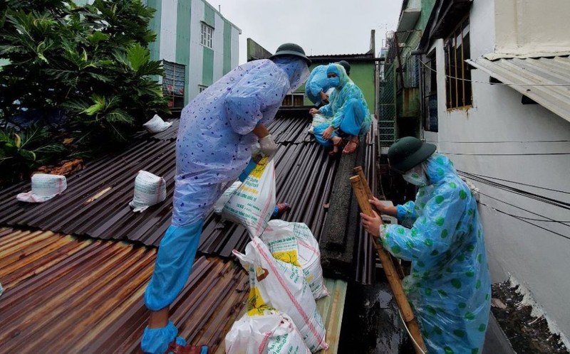 Đà Nẵng cấm tàu thuyền ra khơi vì thời tiết xấu, ứng phó mưa lũ - ảnh 1