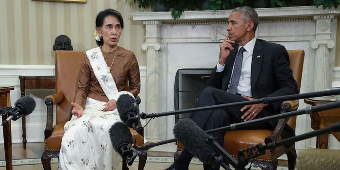 Ông Obama lên tiếng về chính biến Myanmar - ảnh 1