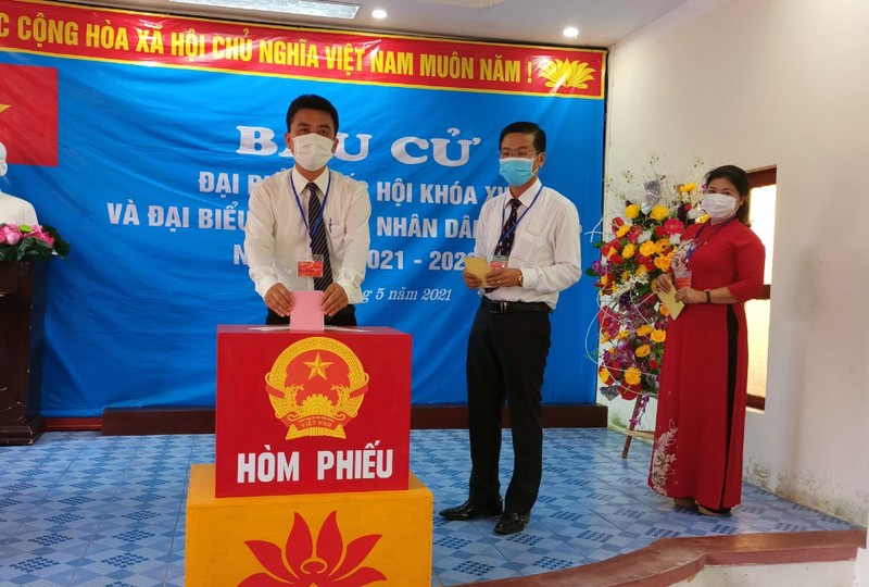 Trưa 22-5, huyện đảo Bạch Long Vỹ đã hoàn thành việc bầu cử - ảnh 1