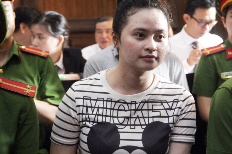 Hot girl Ngọc Miu và 'trùm' ma túy lại bị truy tố - ảnh 2