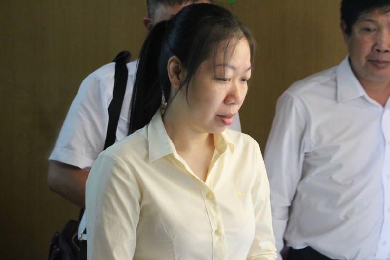 Cựu trưởng ban bồi thường giải phóng mặt bằng quận 1 hầu tòa - ảnh 3