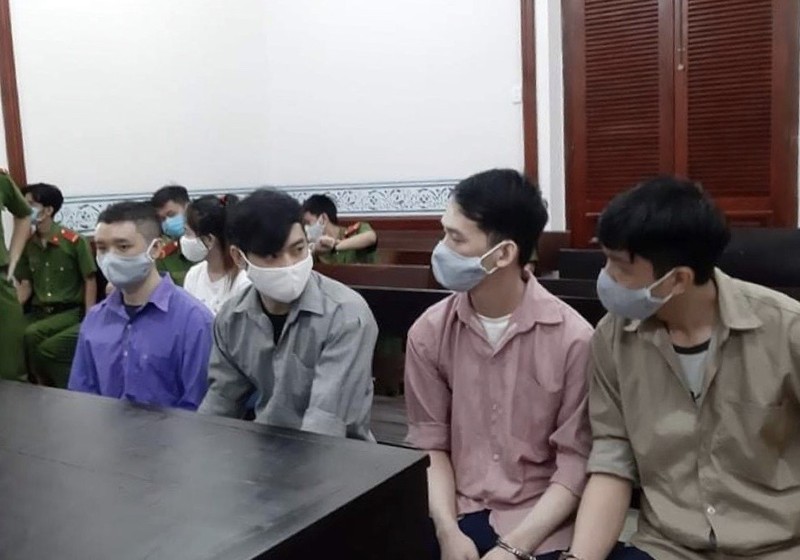 2 người Trung Quốc lãnh án vì cho vay nặng lãi bằng phần mềm - ảnh 1