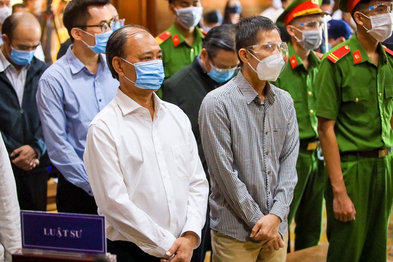 Ông Lê Tấn Hùng bị đề nghị xử phạt mức cao nhất 30 năm tù - ảnh 3