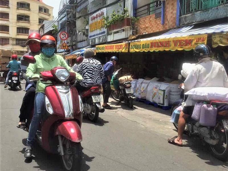 Đường lậu vẫn tung hoành trên thị trường Việt Nam - ảnh 3