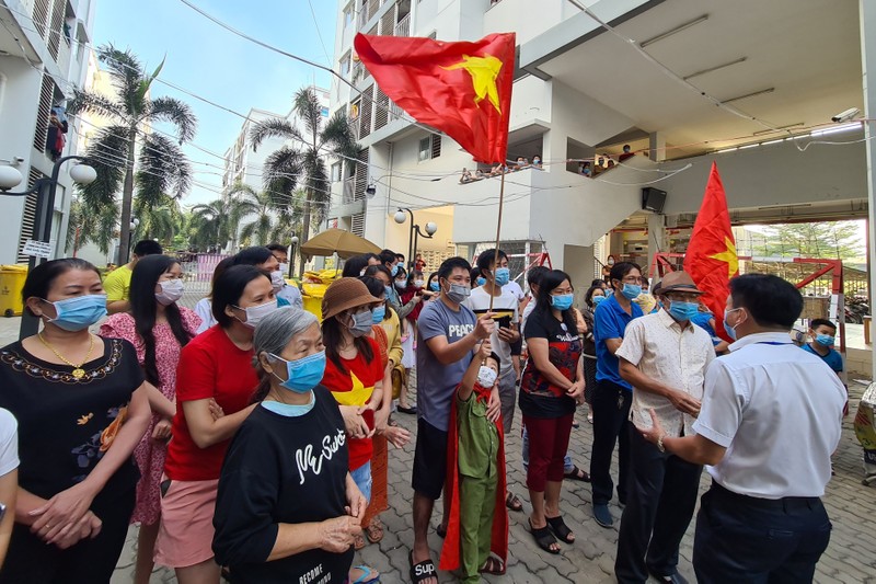 Dịch COVID-19: Dỡ bỏ khu phong tỏa cuối cùng ở Bình Dương - ảnh 2