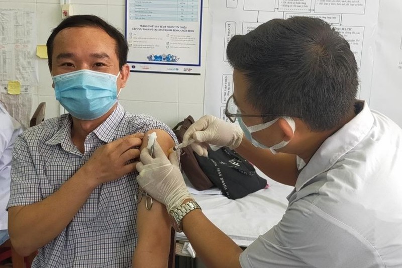 Bình Dương tiêm vaccine cho 18.000 công nhân - ảnh 1