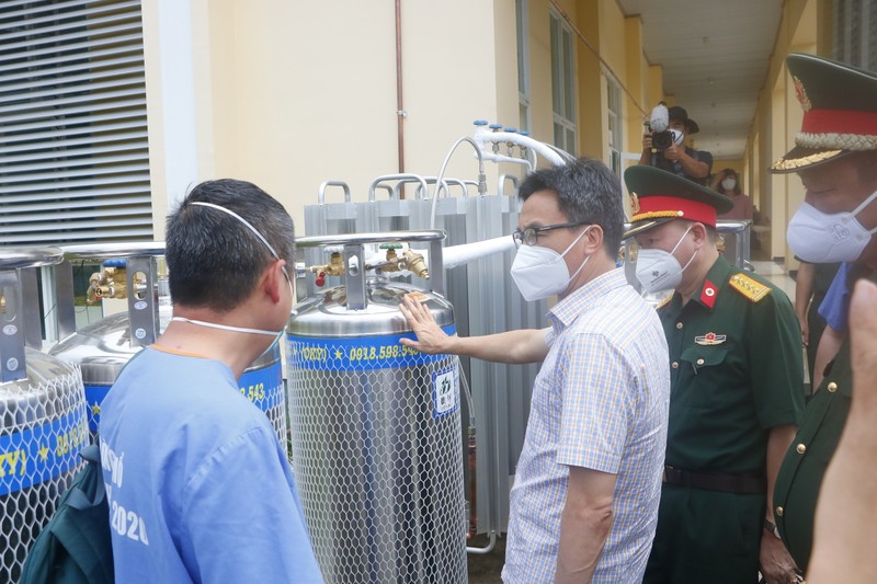 Phó Thủ tướng: Loại hình kinh doanh nào an toàn, có thể xem xét cho mở cửa - ảnh 3