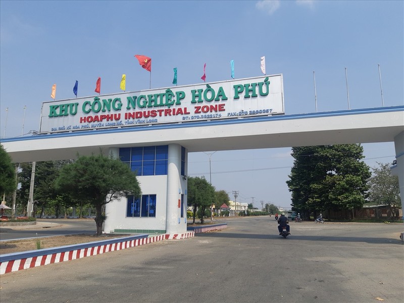 Một Phó giám đốc Sở GD&ĐT Vĩnh Long, thường trực Ban chỉ đạo thi nhiễm COVID-19 - ảnh 1