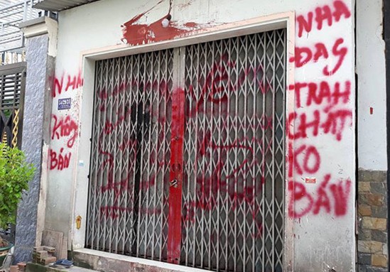 Bình Tân kiểm điểm cán bộ vụ cô giáo gửi đơn ‘xã hội đen’ - ảnh 1
