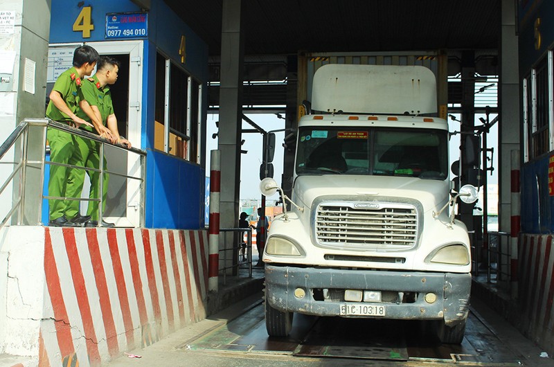 Tài xế ở Cát Lái dương tính ma túy: 'Do uống thuốc cảm!' - ảnh 1