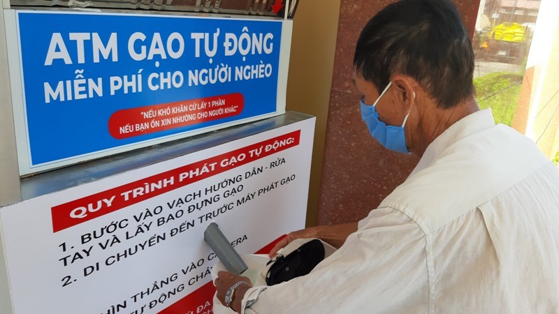 Vũng Tàu: ATM gạo trao yêu thương giữa mùa dịch COVID-19 - ảnh 1