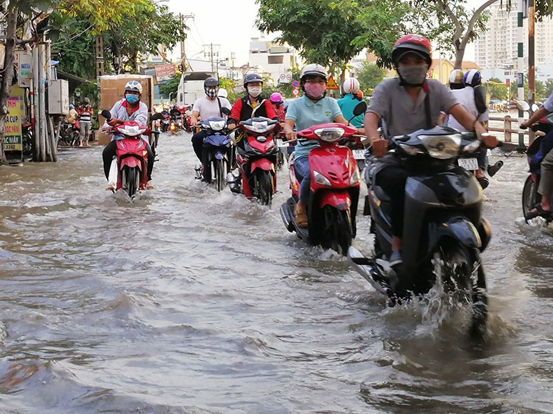 TP.HCM cần hơn 107.000 tỉ để chống ngập trong 5 năm tới - ảnh 1