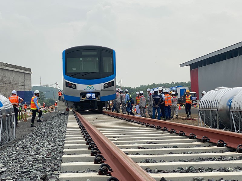 Năm 2021: Quyết đưa metro số 1 về đích - ảnh 1