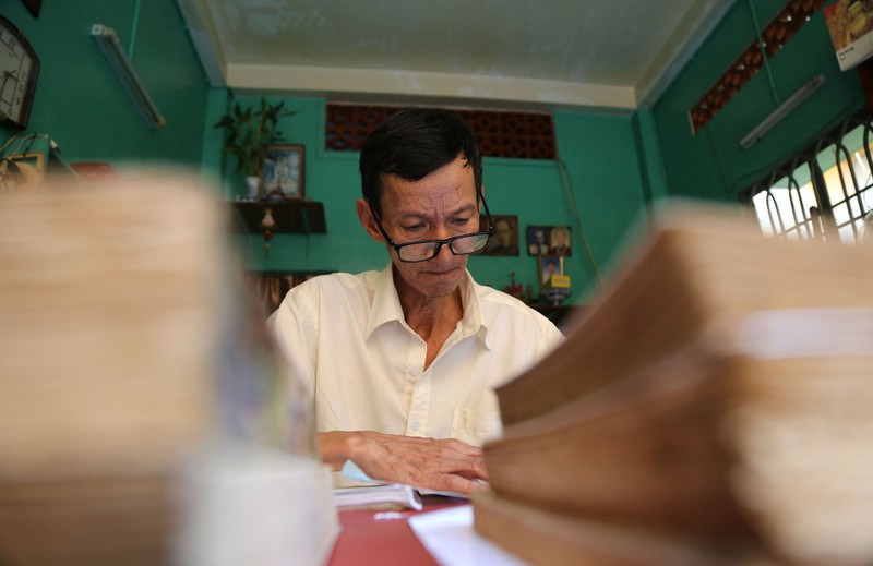 Vị cứu tinh của hàng ngàn người mê sách cũ ở Sài Gòn - ảnh 10