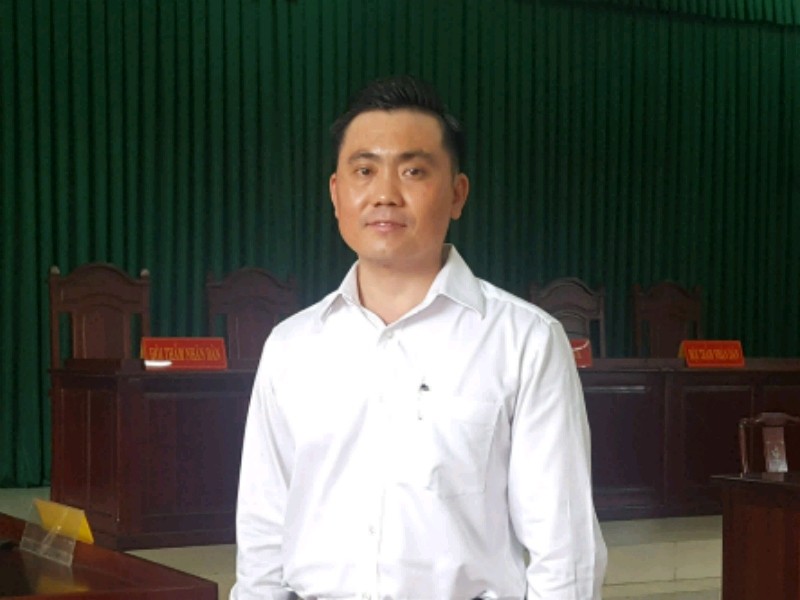 Phát sinh tình tiết, tòa tạm dừng vụ 'giám đốc kêu oan' - ảnh 1
