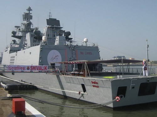 Cử tàu chiến đến Biển Đông, Ấn Độ không đơn thuần muốn đối phó Trung Quốc? - ảnh 1