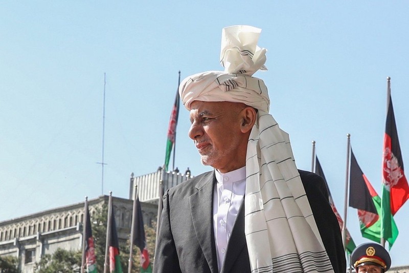 Cựu tổng thống Afghanistan rời Kabul để 'ngăn đổ máu' và không đem nhiều tiền - ảnh 1