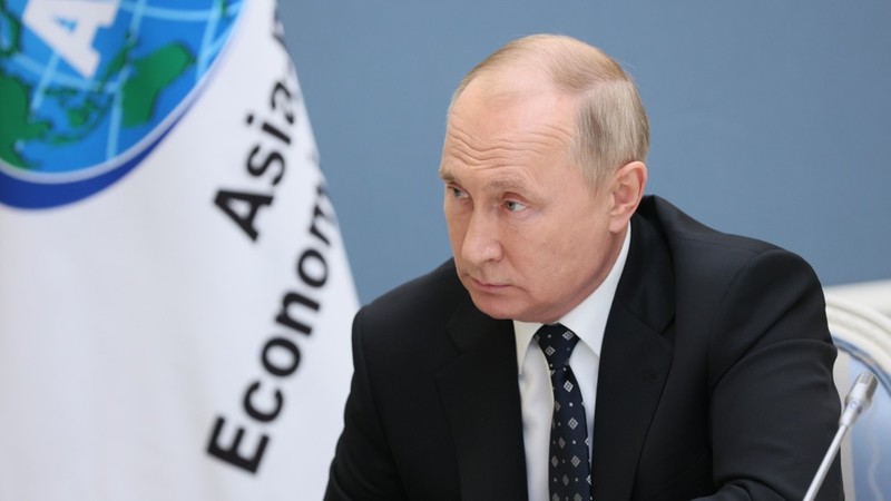 Ông Putin lên tiếng về căng thẳng biên giới Belarus, không cắt khí đốt qua EU - ảnh 1