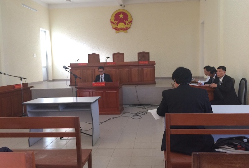 Hoãn xử vụ Chi cục phó bị khởi tố vì KSV bị bệnh - ảnh 1